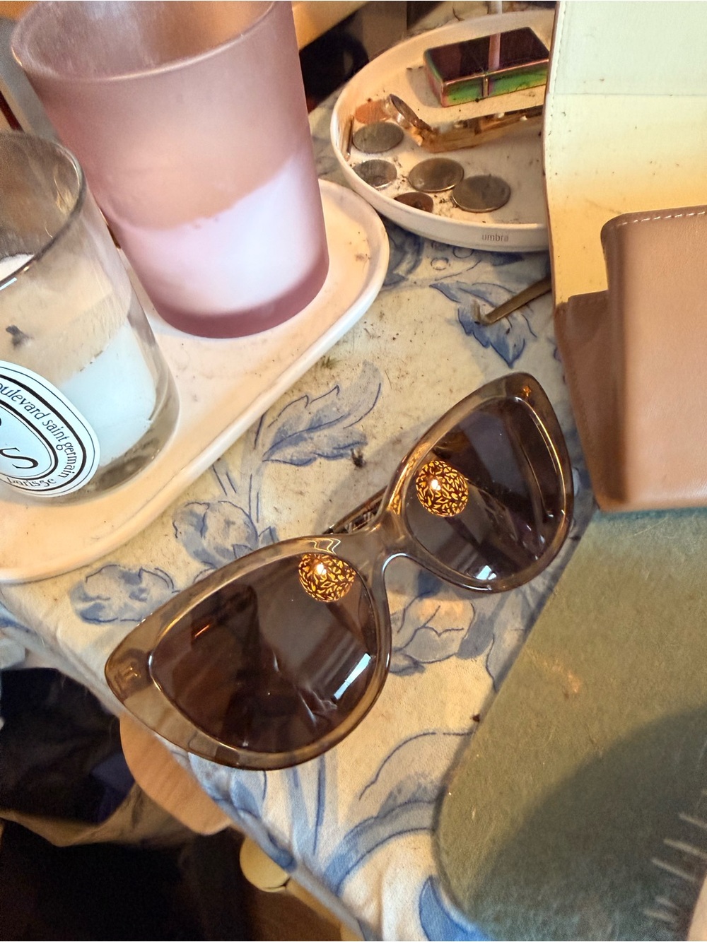 Burberry Translucent Brown Cat-Eye Sunglasses with Tan Case - Picture 5 of 6